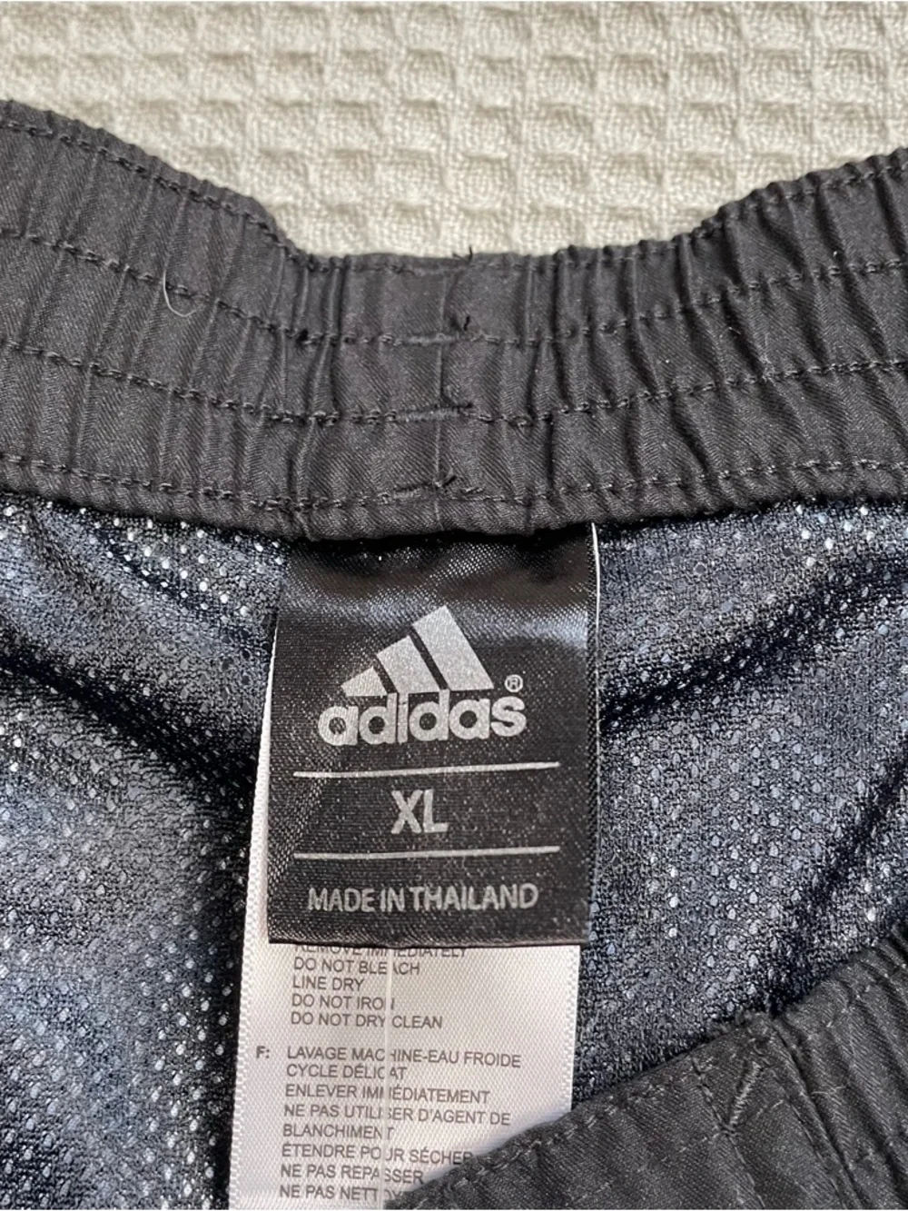 New Adidas Swim Trunks XL Boys Youth Blue Black Wave Pattern With Liner